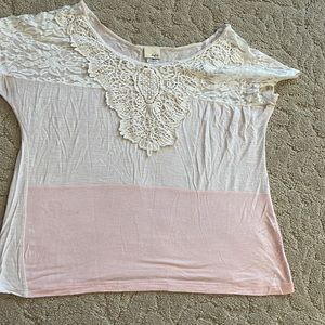 Size medium short sleeved shirt